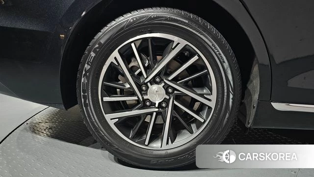 Hyundai The New Grandeur IG id 4693438 из Кореи 13