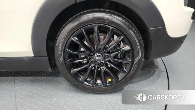Mini Cooper Clubman id 4244770 из Кореи 13