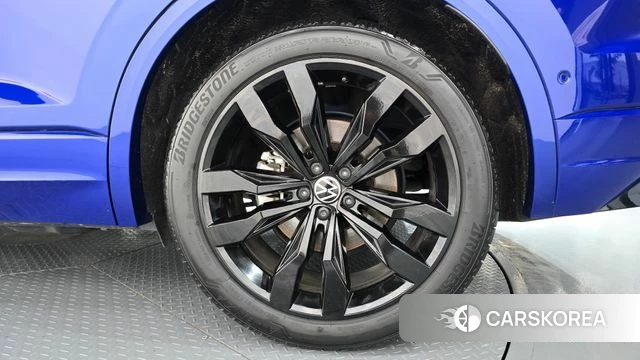 Volkswagen Touareg 3rd generation id 4871177 из Кореи 13