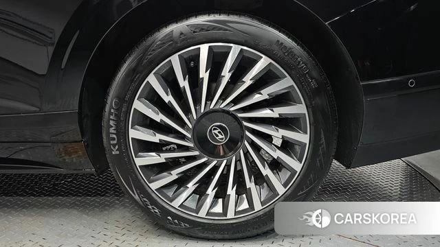 Hyundai Grandeur Hybrid (GN7) id 4499681 из Кореи 13