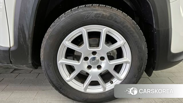 Jeep Renegade id 4377527 из Кореи 13