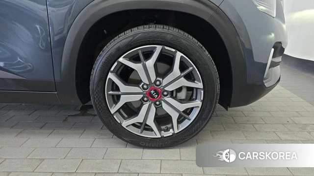 Kia Seltos id 4402315 из Кореи 13