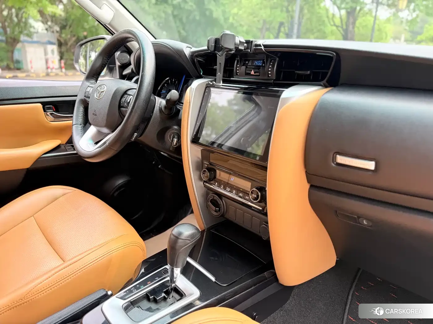 Toyota Fortuner id 4589541 из Китая 13