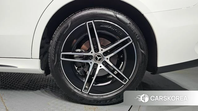 Mercedes-Benz E-Class W214 id 4291679 из Кореи 13