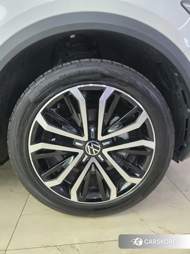 Volkswagen Exploring songs id 4276100 из Китая 13