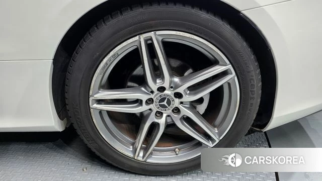 Mercedes-Benz E-Class W213 id 4384816 из Кореи 13