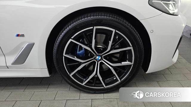BMW 5 Series (G30) id 4489997 из Кореи 13