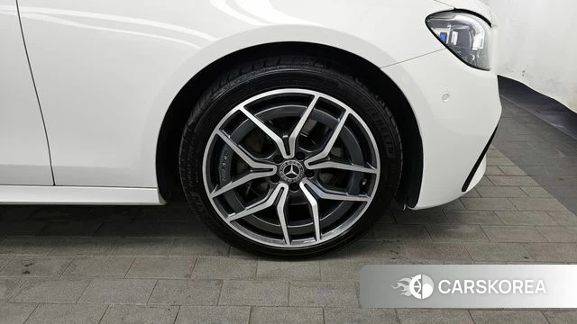 Mercedes-Benz E-Class W213 id 4293510 из Кореи 13