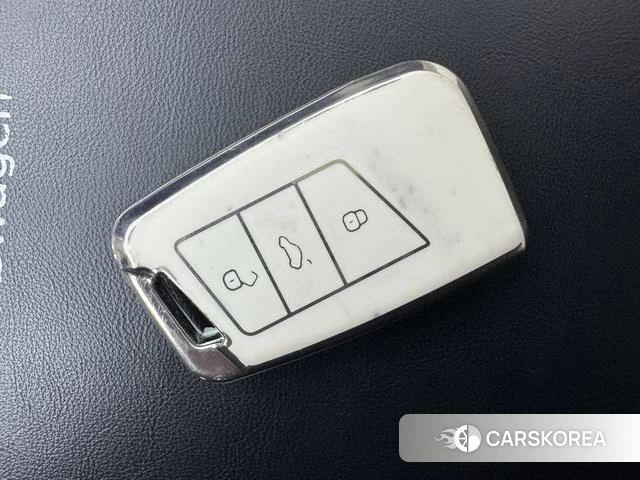 Volkswagen Magotan id 4258706 из Китая 13