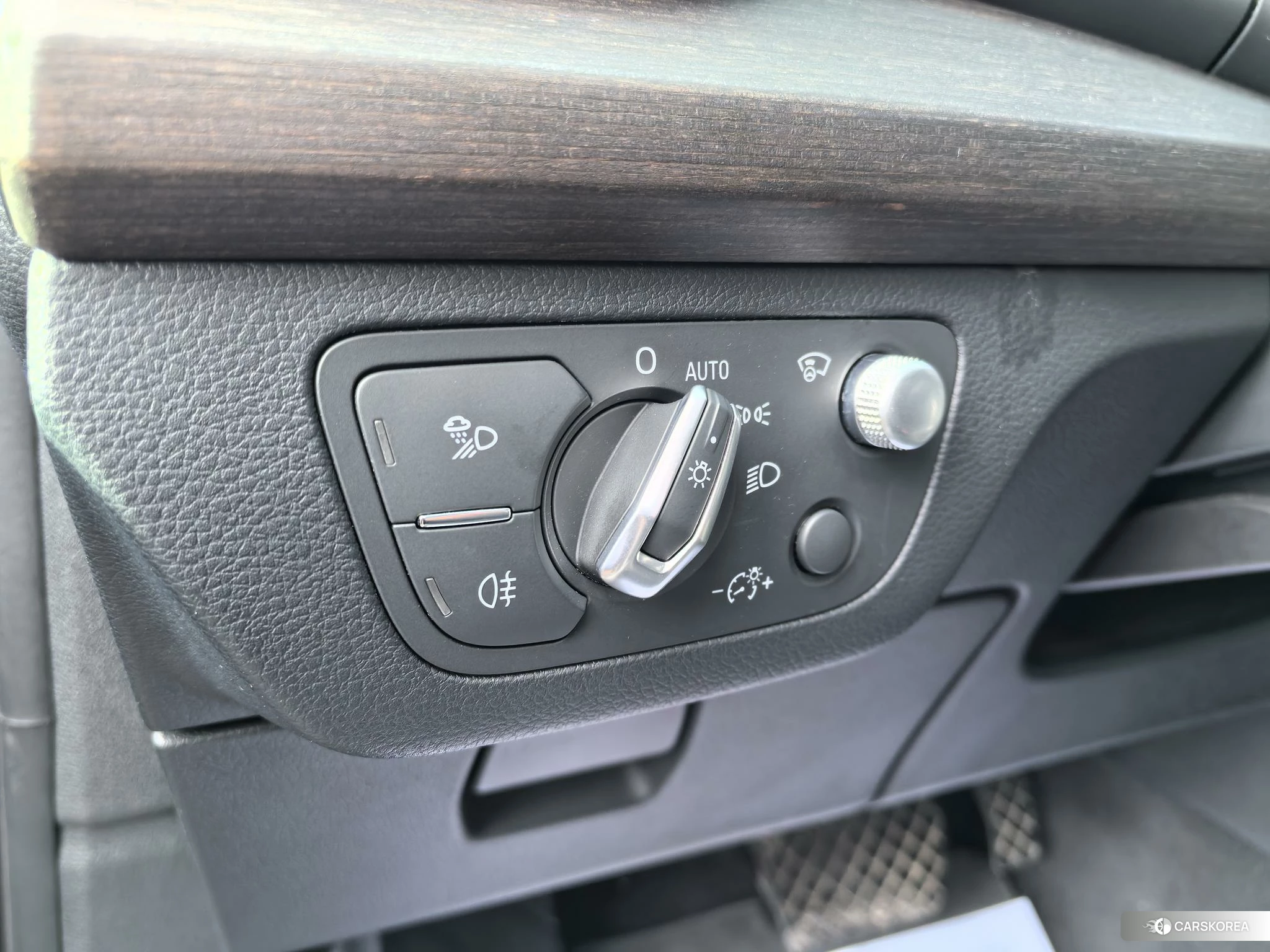 Audi Q5L id 4421229 из Китая 13