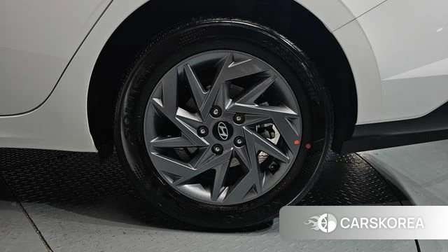 Hyundai The New Avante (CN7) id 4185483 из Кореи 13