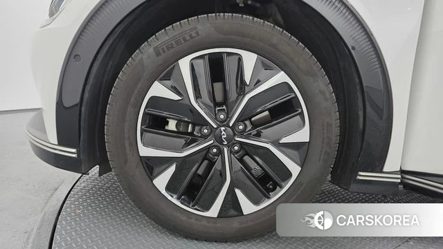 Kia EV6 id 4754105 из Кореи 13