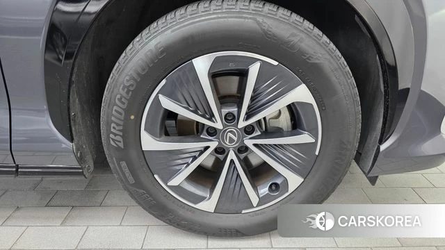 Lexus RZ450e id 4778866 из Кореи 13