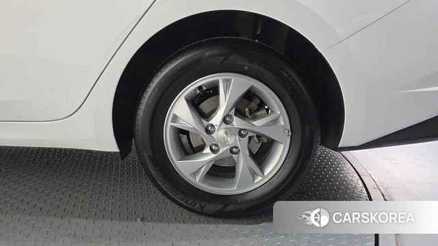 Hyundai Avante (CN7) id 4293841 из Кореи 13