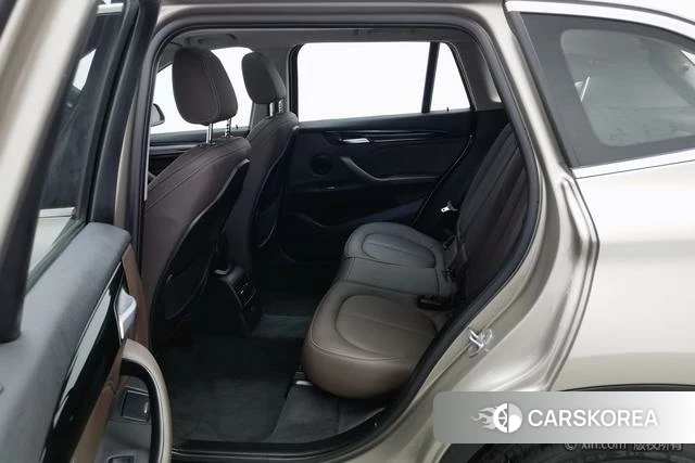 BMW X1 id 4254290 из Китая 13