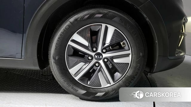 Kia The New Niro id 4410133 из Кореи 13