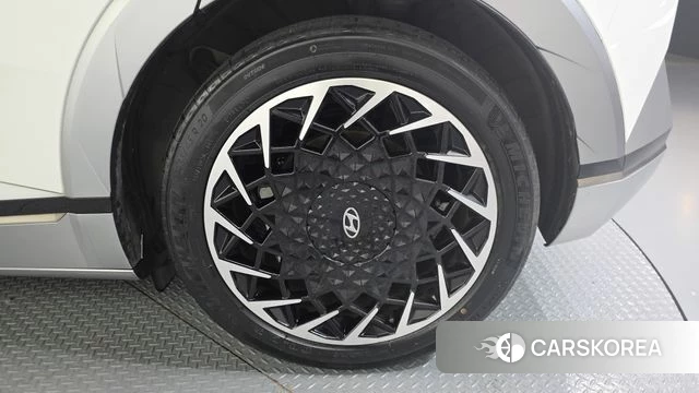 Hyundai Ionic 5 id 4481595 из Кореи 13
