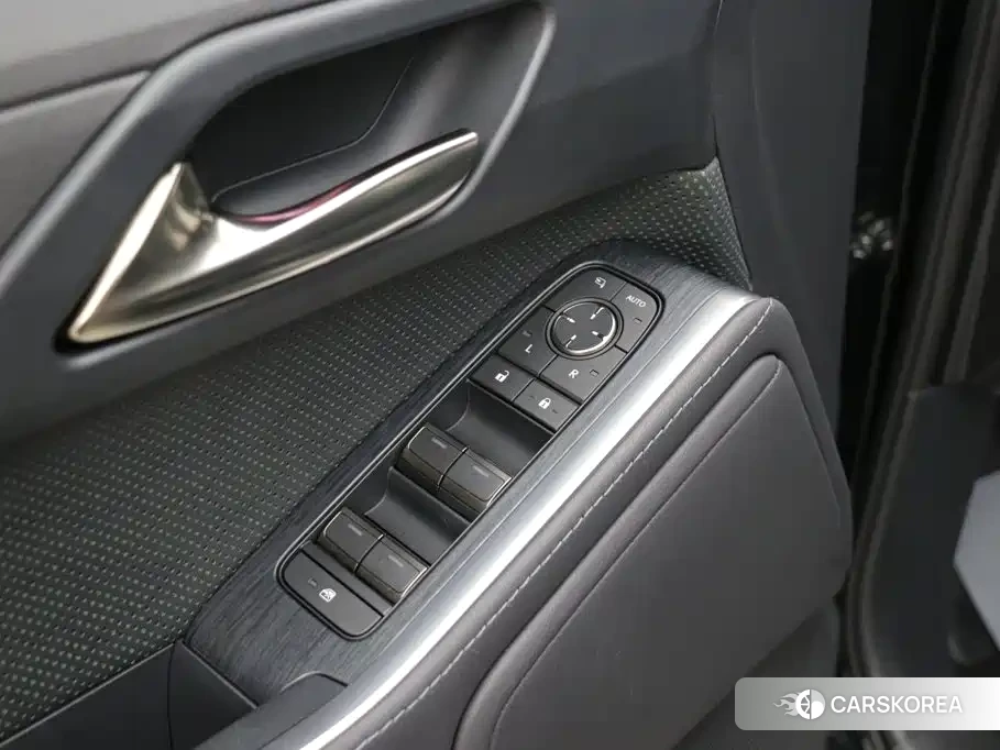 Lexus GX id 4606902 из Китая 13