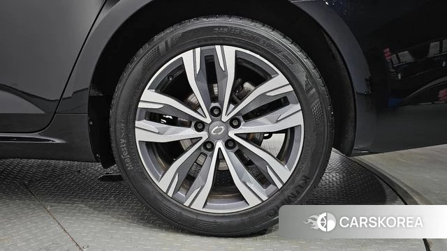 Renault Korea (Samsung) The New SM6 id 4488980 из Кореи 13