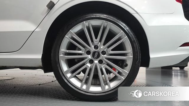 Audi New A3 id 4882568 из Кореи 13