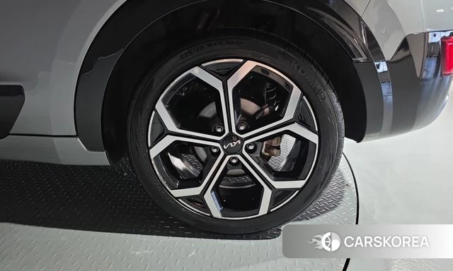 Kia Di Ol Nu Niro id 4936271 из Кореи 13