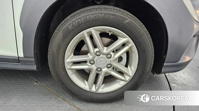 Hyundai The New Kona id 4282306 из Кореи 13