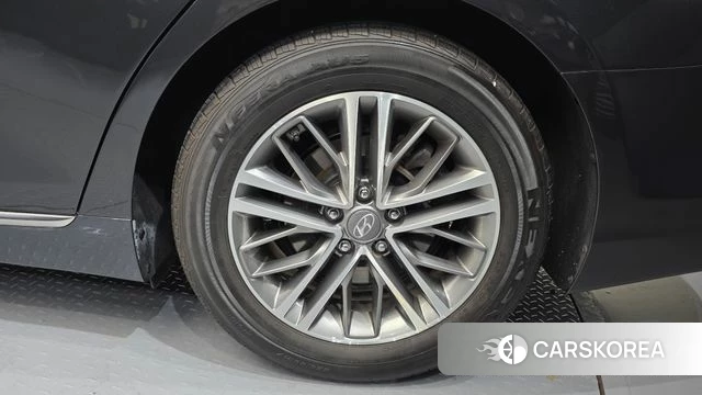 Hyundai Grandeur IG id 4581878 из Кореи 13