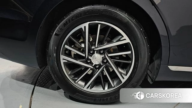 Hyundai The New Grandeur IG id 4476092 из Кореи 13