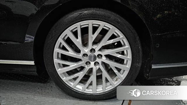 Audi A8 (D5) id 4350907 из Кореи 13