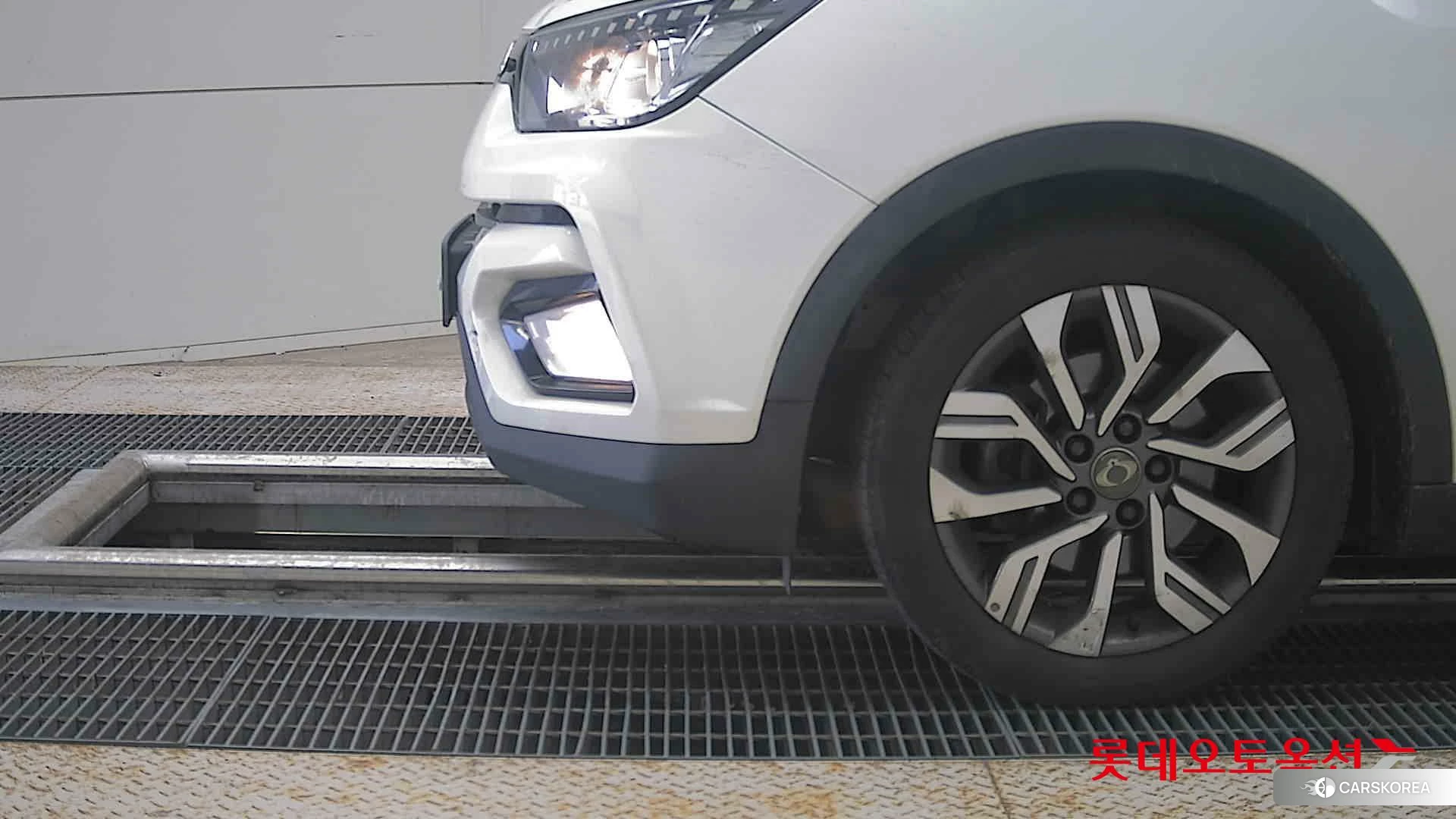 SsangYong Tivoli id 4498461 из Кореи 13