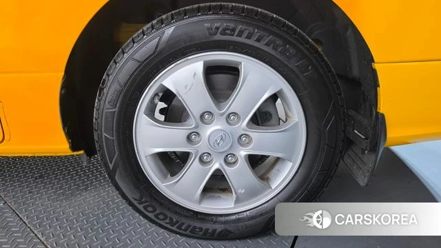 Hyundai The New Grand Starex id 4907699 из Кореи 13