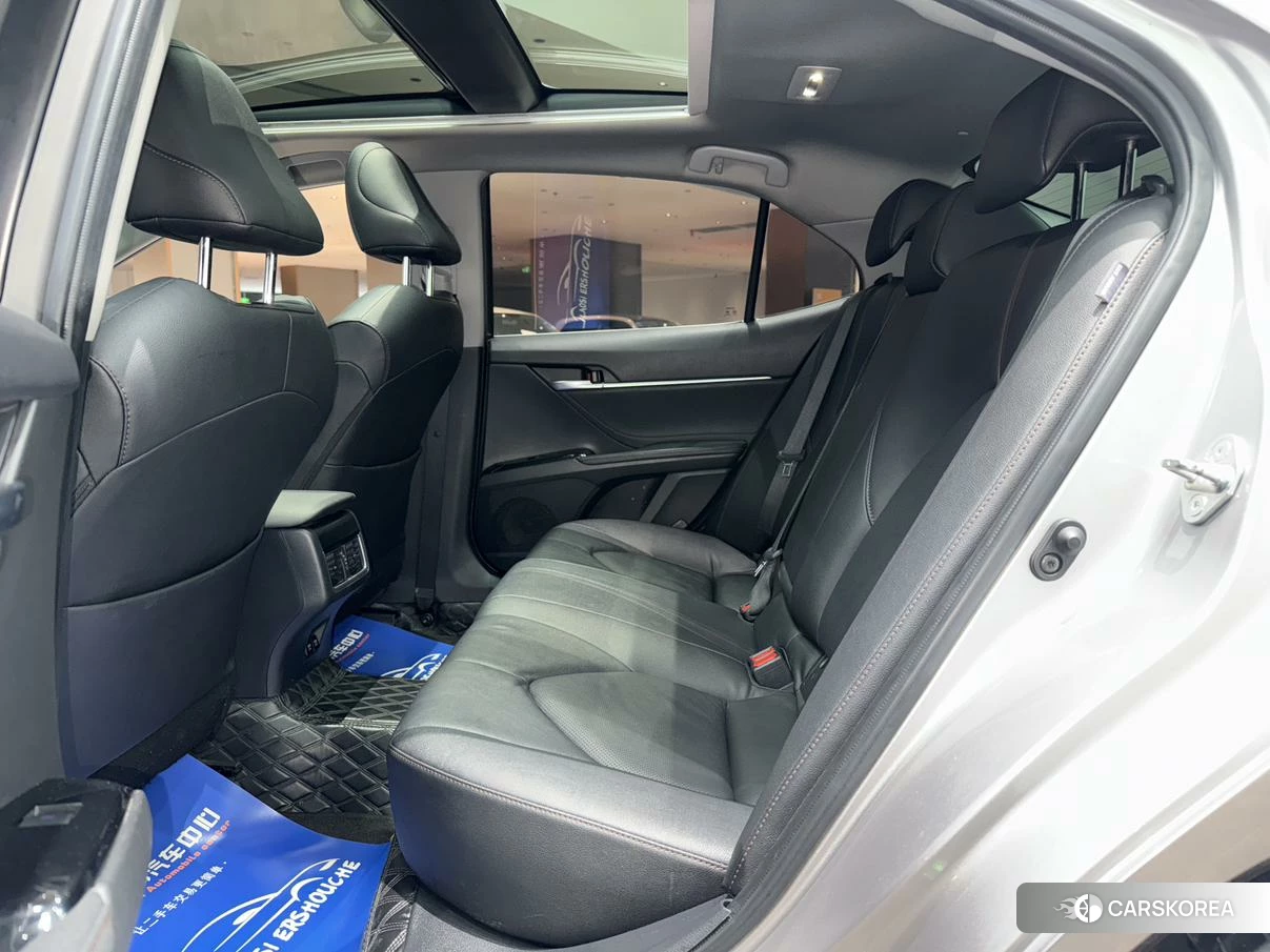 Toyota Camry id 4468132 из Китая 13