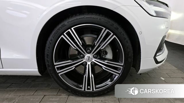 Volvo S60 3rd generation id 4304074 из Кореи 13