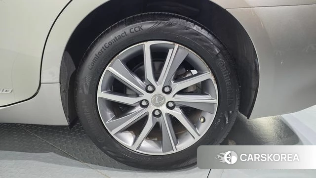 Lexus New ES300h id 4417482 из Кореи 13
