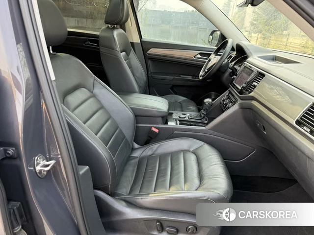 Volkswagen Tourang id 4210239 из Китая 13