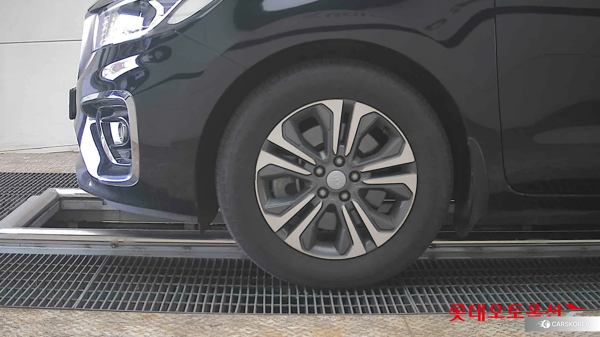 Kia Carnival id 3882134 из Кореи 13