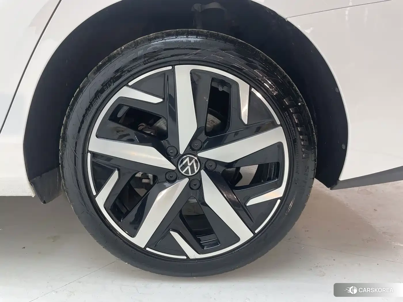 Volkswagen Lamando id 4679473 из Китая 13