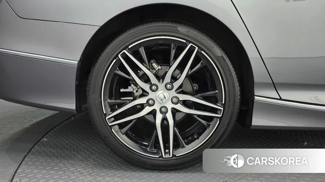 Honda Accord 10th Generation id 4580453 из Кореи 13