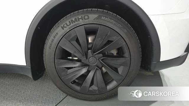 Tesla Model Y id 4791956 из Кореи 13