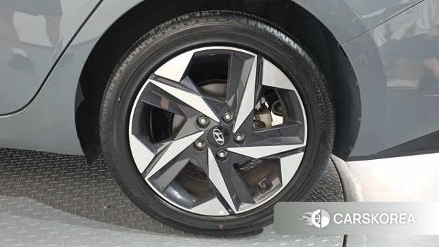 Hyundai Avante Hybrid (CN7) id 4683191 из Кореи 13