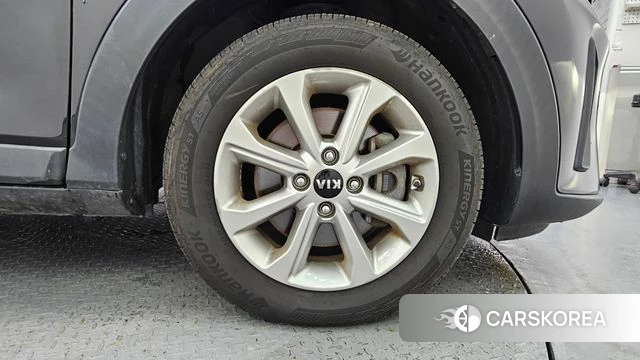 Kia Stonic id 4760467 из Кореи 13