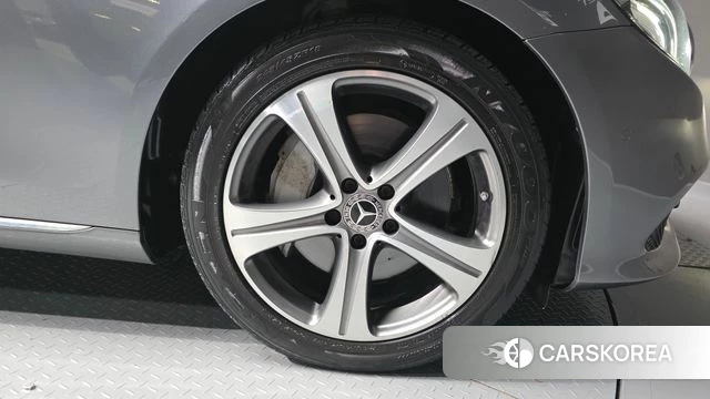 Mercedes-Benz E-Class W213 id 4900676 из Кореи 13