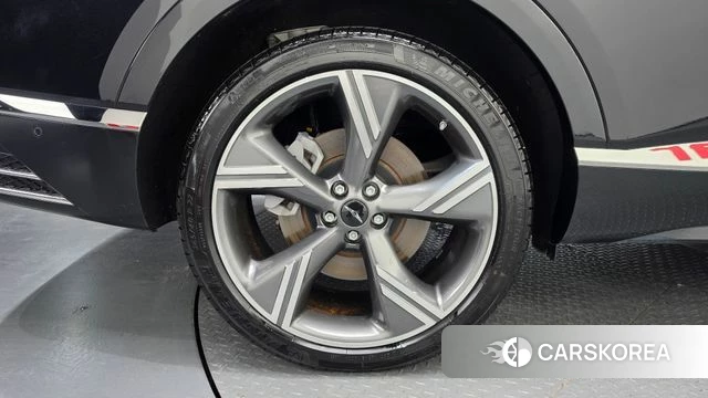 Genesis GV80 id 4540210 из Кореи 13