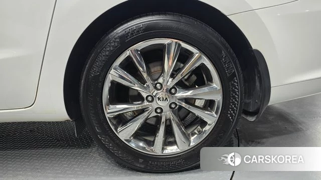 Kia The New Carnival id 4310943 из Кореи 13