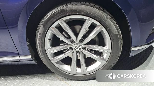 Volkswagen Passat GT (B8) id 4339779 из Кореи 13