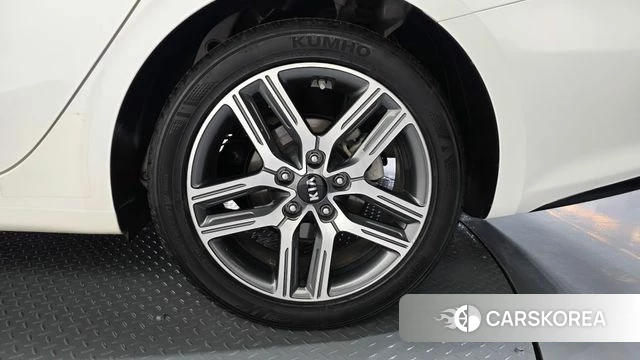 Kia Come New K3 id 4245682 из Кореи 13