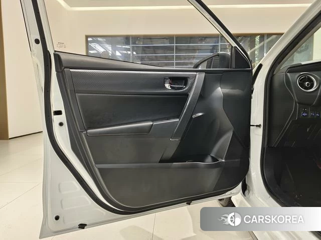 Toyota Lei Ling id 4220097 из Китая 13