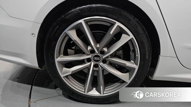 Audi A7 (4K) id 4475996 из Кореи 13