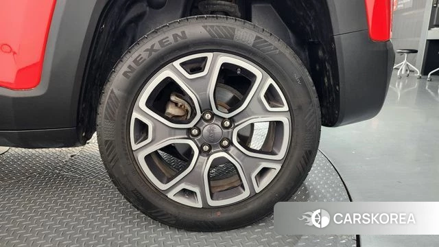 Jeep Renegade id 4424856 из Кореи 13