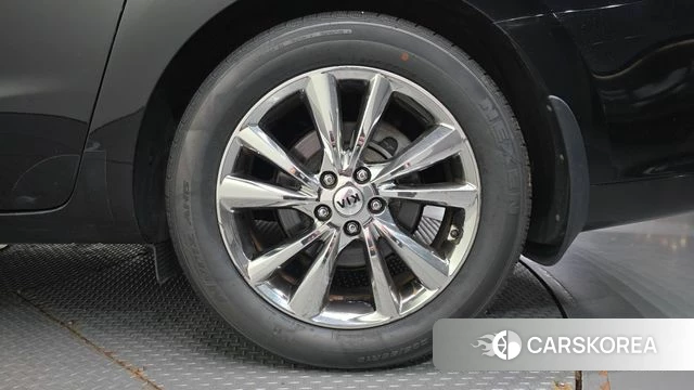 Kia The New Carnival id 4895185 из Кореи 13